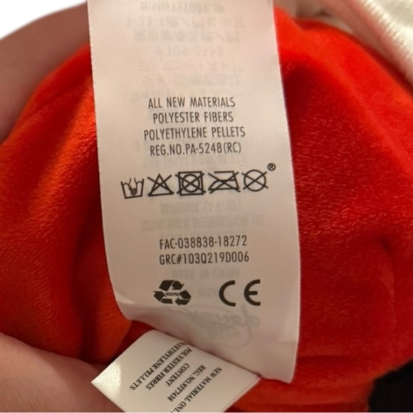 Disney Store Mickey Mouse Valentine Plush Red White Sweater Hearts Plush - Picture 9 of 10